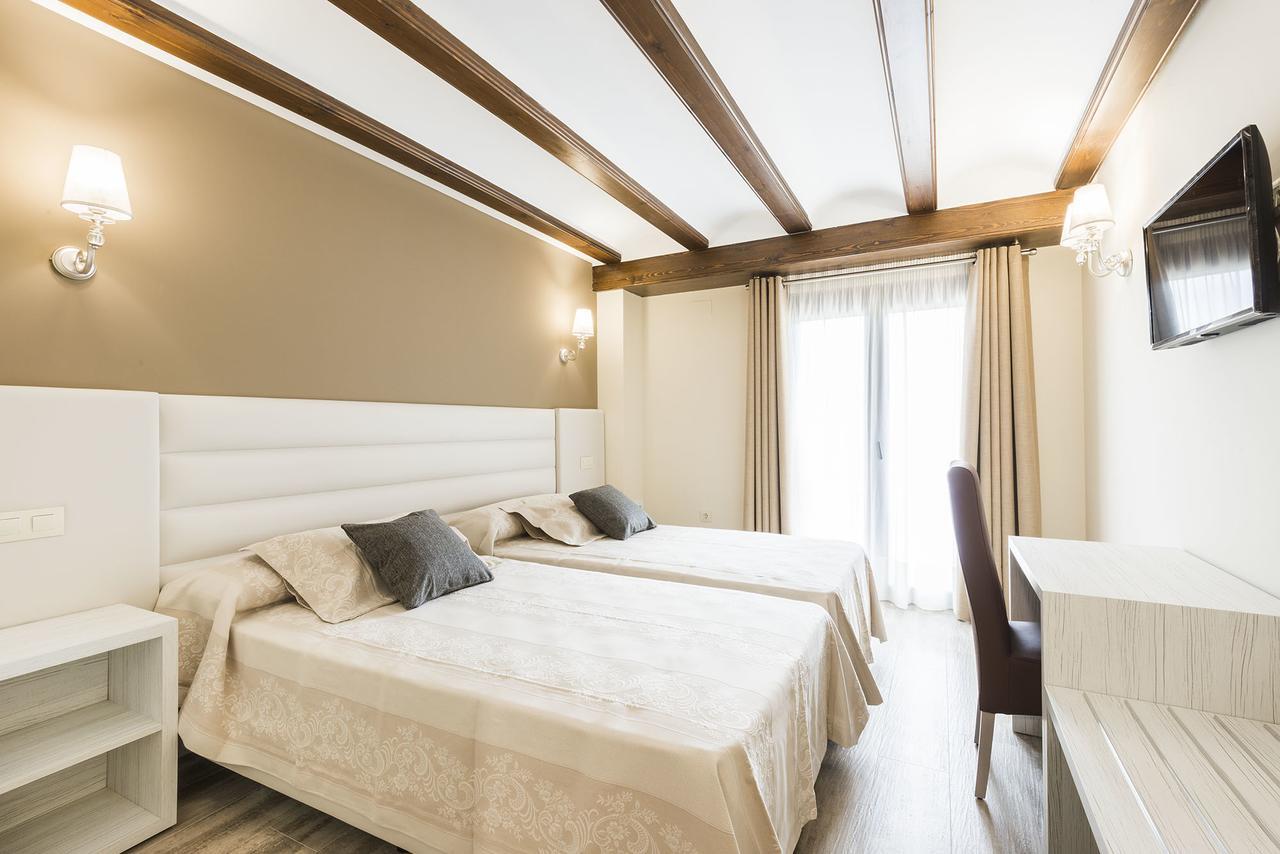 Albarracín Hotel Atiana מראה חיצוני תמונה